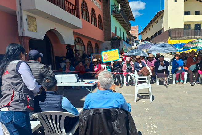 Julcán inició emisión y entrega de carnés de discapacidad del Conadis en la provincia