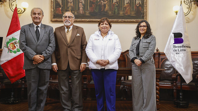 Ministra clausura exposición "Protagonistas: Mujeres en la Historia del Perú" en la Beneficencia de Lima