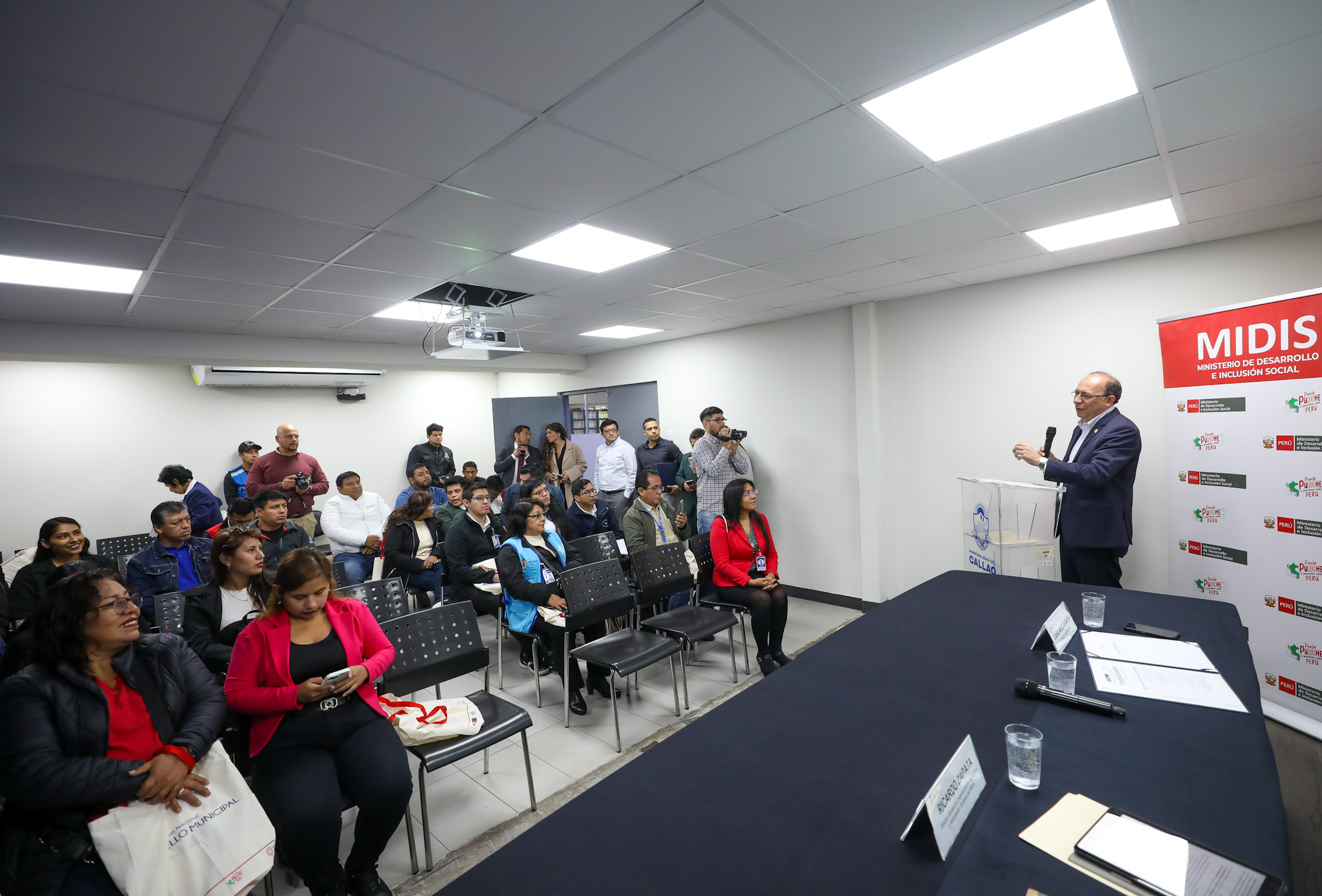 Nuestro Gerente General destacando la importancia de este reconocimiento.