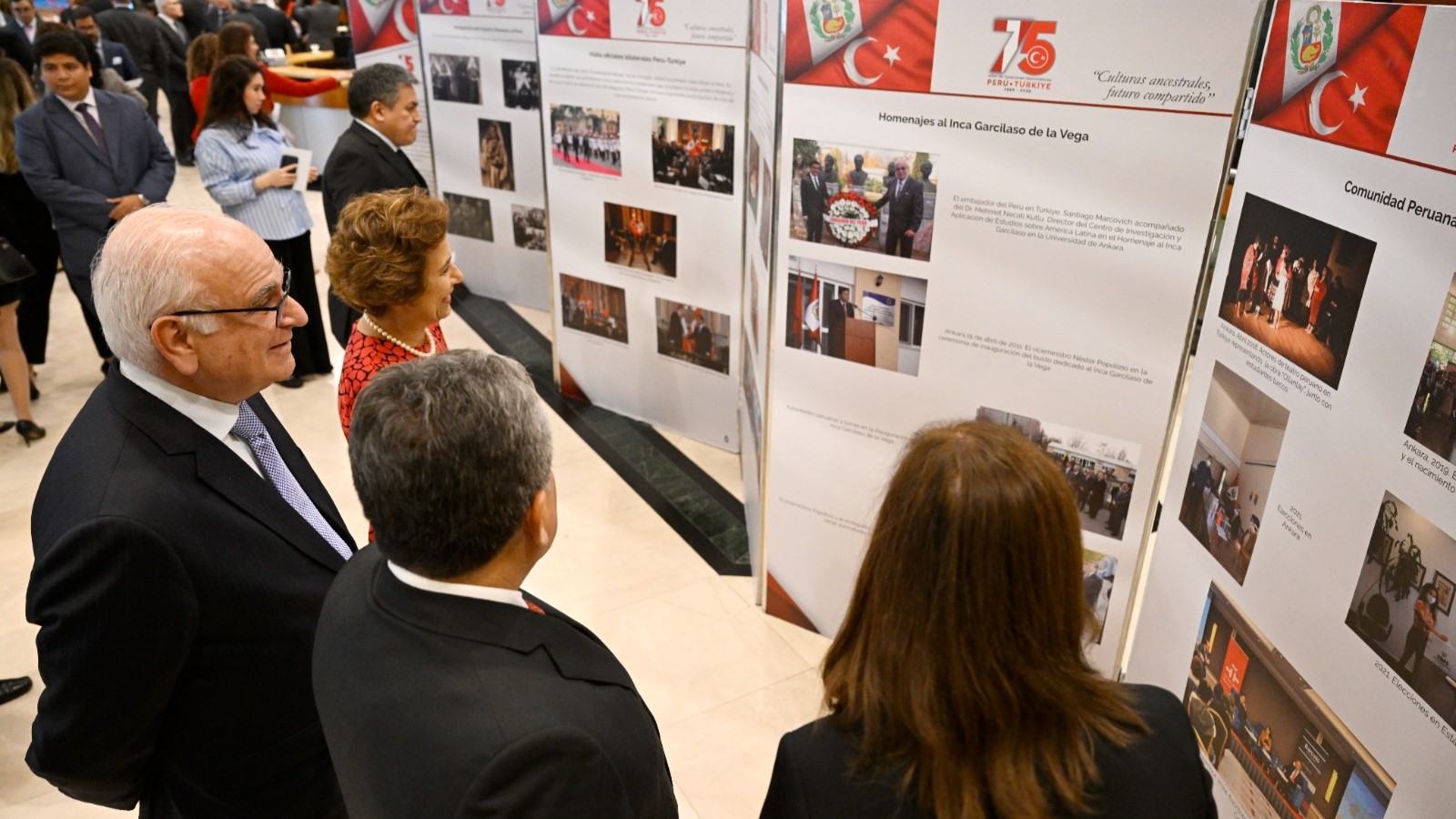 Celebración en la Cancillería por el 75° aniversario de relaciones diplomáticas entre el Perú y Türkiye