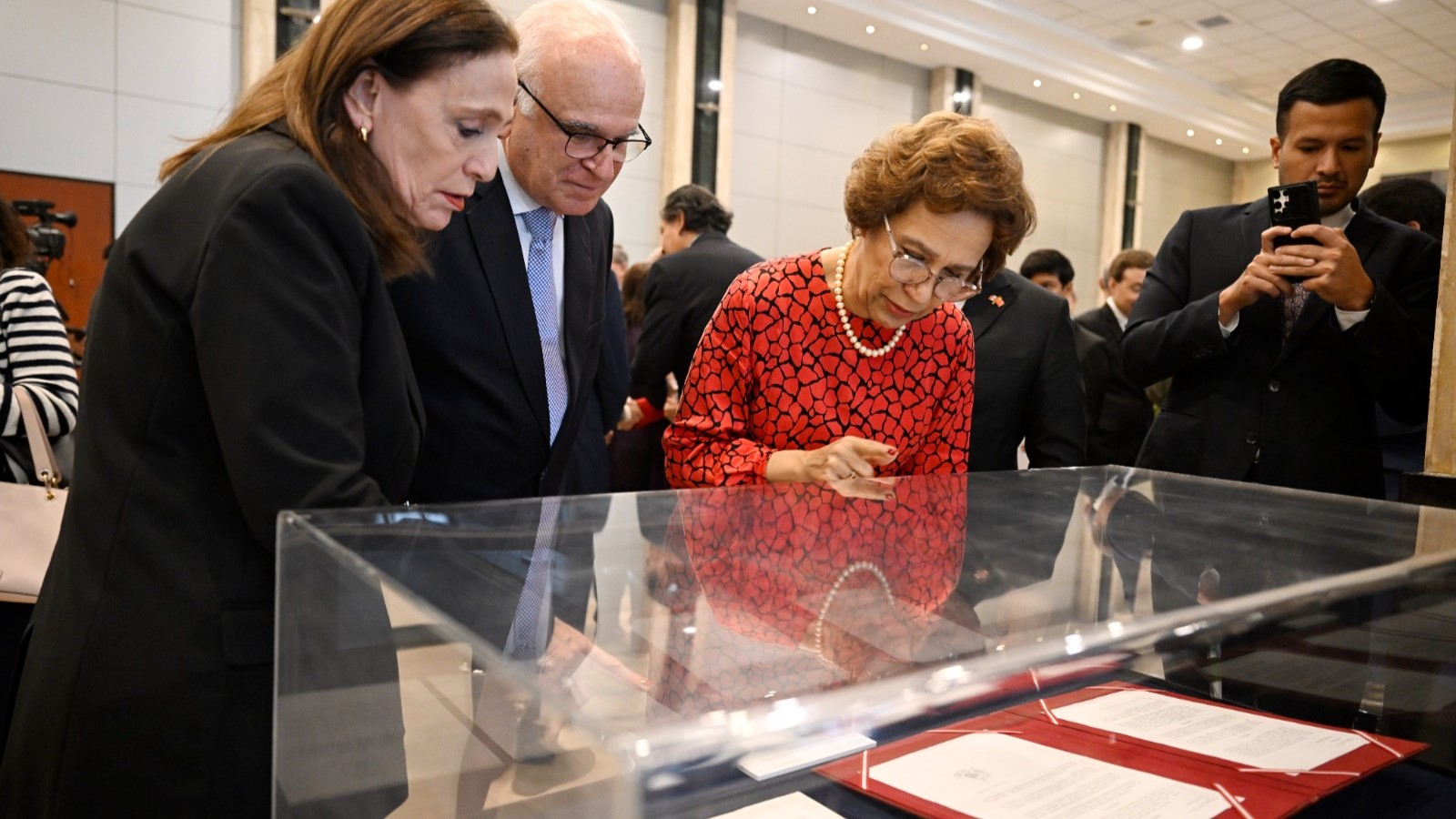 Celebración en la Cancillería por el 75° aniversario de relaciones diplomáticas entre el Perú y Türkiye