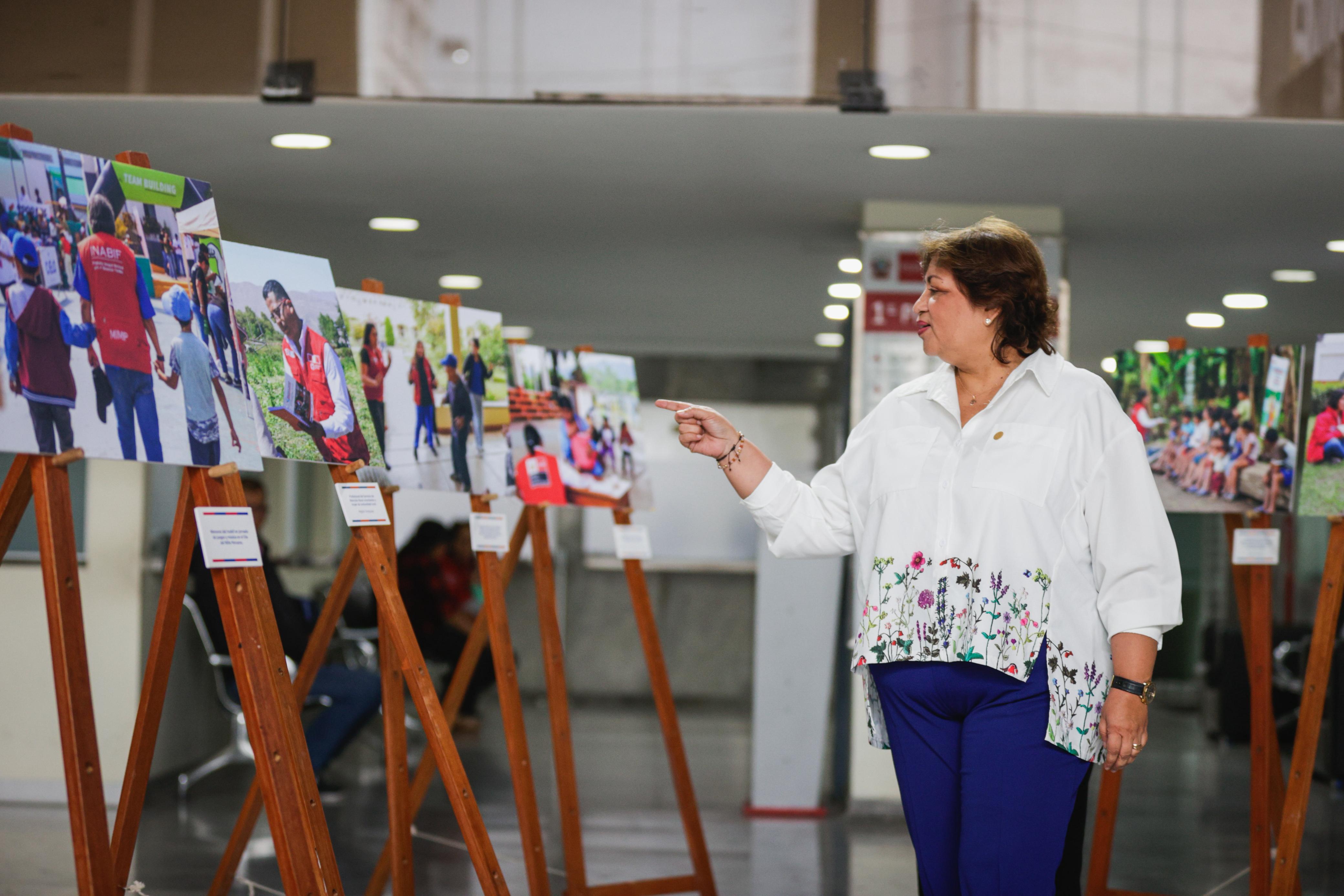 MIMP reconoce la destacada labor de más de 10 mil servidores públicos que trabajan por las mujeres y poblaciones vulnerables