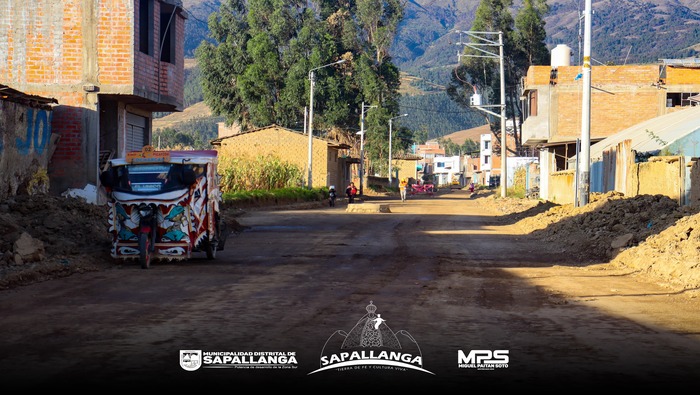 Obra de pistas y veredas en el Barrio San Bernardo - con más de 27 cuadras de pavimento