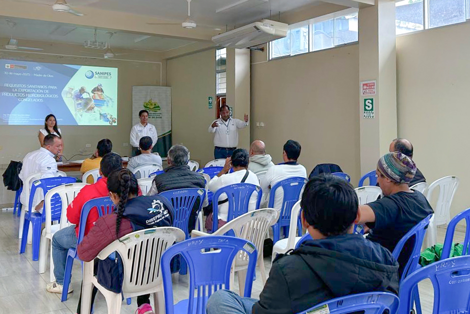 Madre de Dios: Sanipes fortalece a 60 operadores en certificación sanitaria para exportación e importación de productos hidrobiológicos