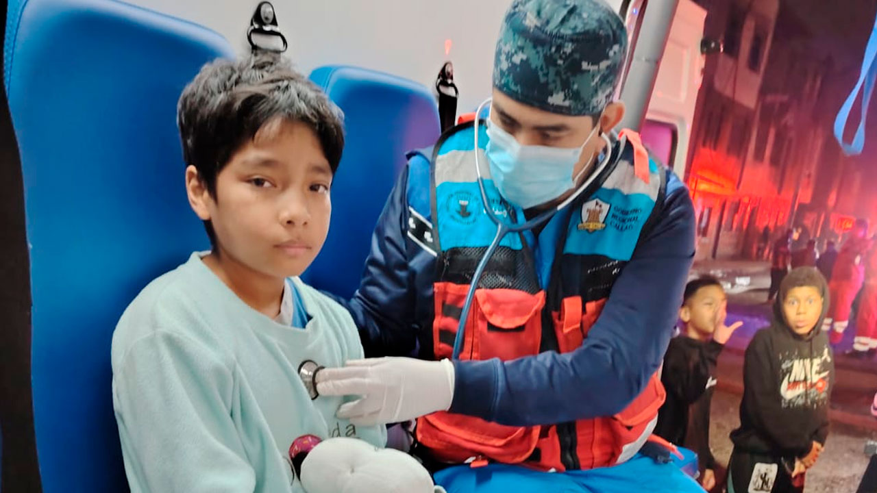 Atención de salud a niño damnificado por incendio