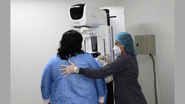 Minsa: más de 3000 atenciones de cáncer de mama y 306 quimioterapias ha realizado el IREN Norte en el primer trimestre