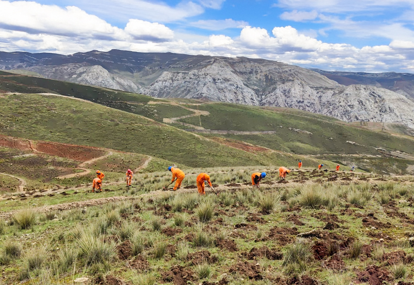 AMSAC continúa con la remediación de suelos en La Oroya y alcanza el 80% en la ejecución de obras