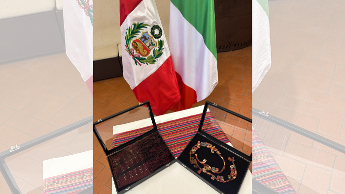 Autoridades italianas restituyen bienes pertenecientes al patrimonio cultural del Perú