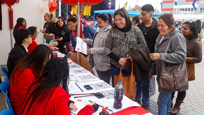 Cuna Más participa en la 3° Edición de la Gran Feria de Embajadas 2025