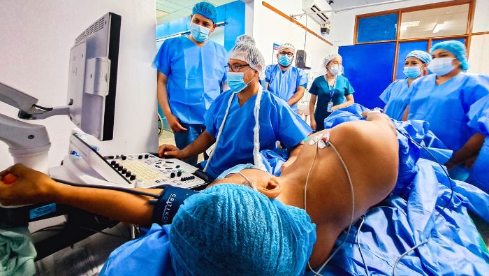 INCOR de EsSalud acerca atención cardiológica especializada a asegurados de Iquitos