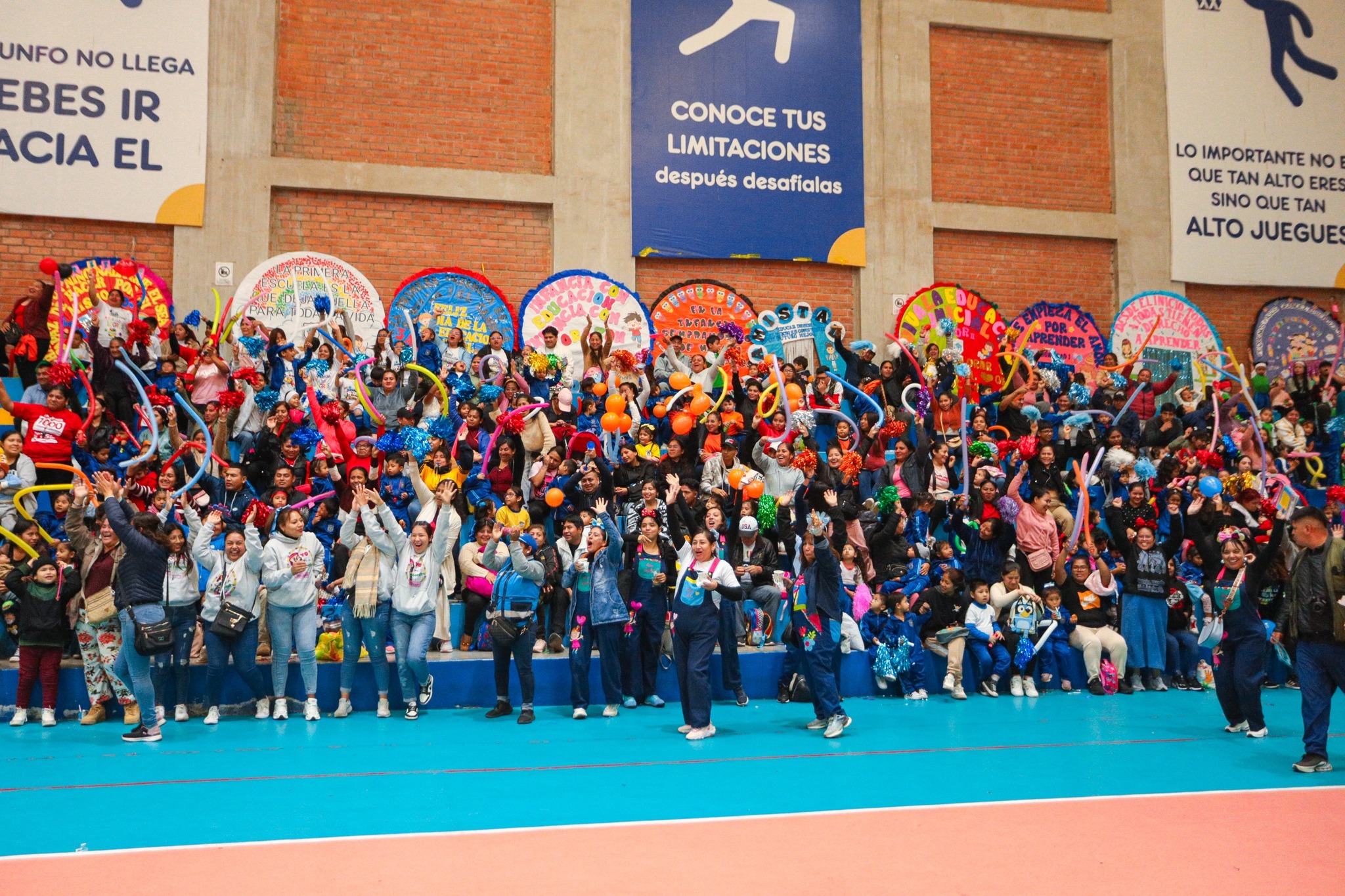 🎈 ¡Con alegría y compromiso celebramos la Semana de la Educación Inicial junto a nuestros PRONOEI! 👶📚