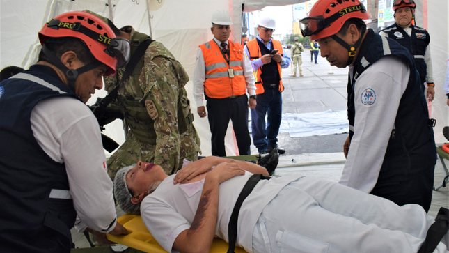 INSN: Trabajadores y pacientes participaron del primer Simulacro Nacional Multipeligro 2025 