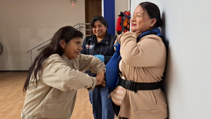 Más de 150 profesores fueron capacitados en primeros auxilios y reanimación en Villa El Salvador