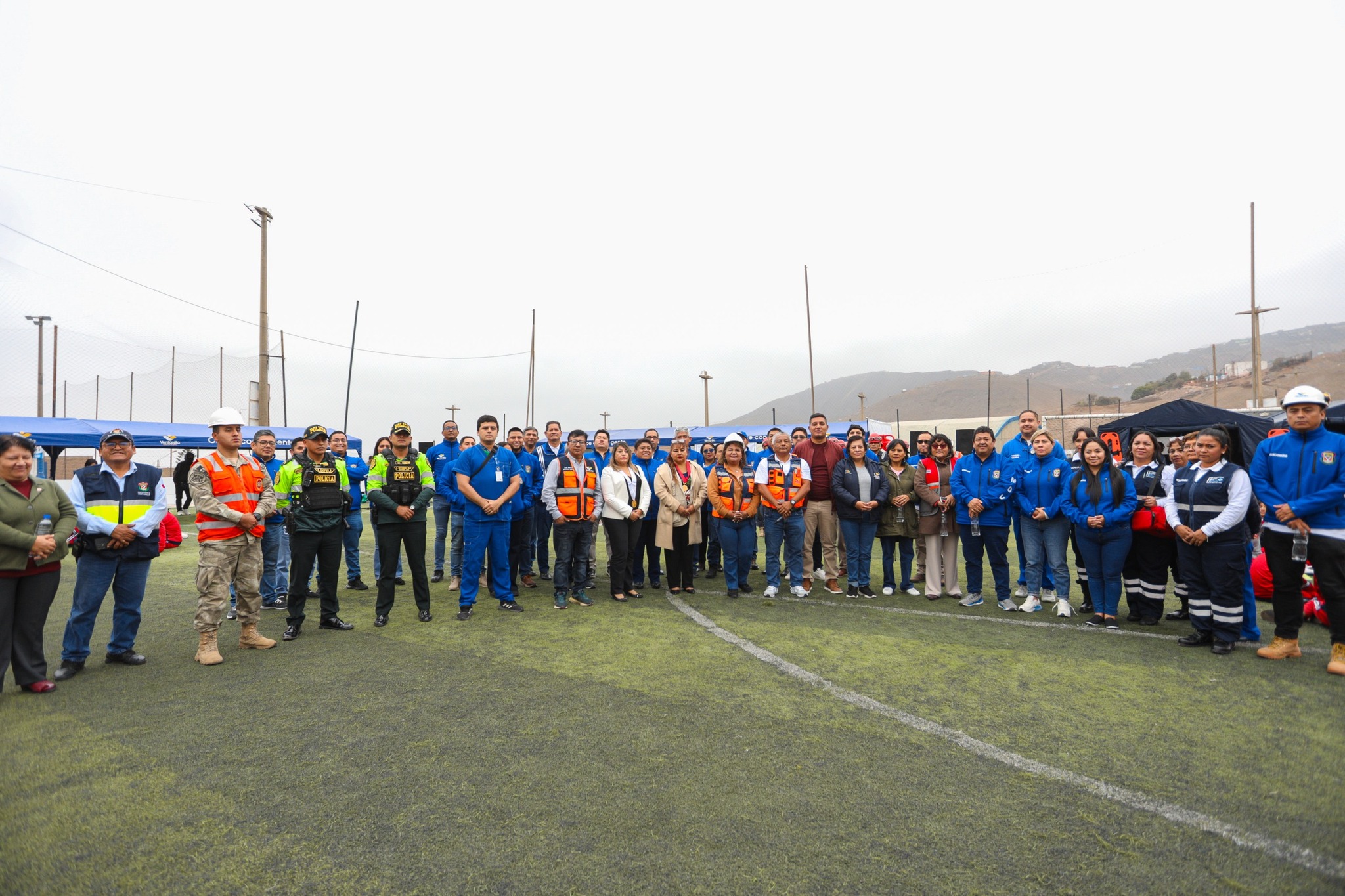 馃毃 La masiva participaci贸n de la comunidad, funcionarios, alumnos y trabajadores reflej贸 nuestro compromiso con la seguridad ante un desastre natural. 馃毃