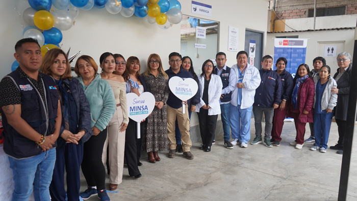DIRIS Lima Sur inaugura nueva farmacia en el Centro de Salud Trébol Azul