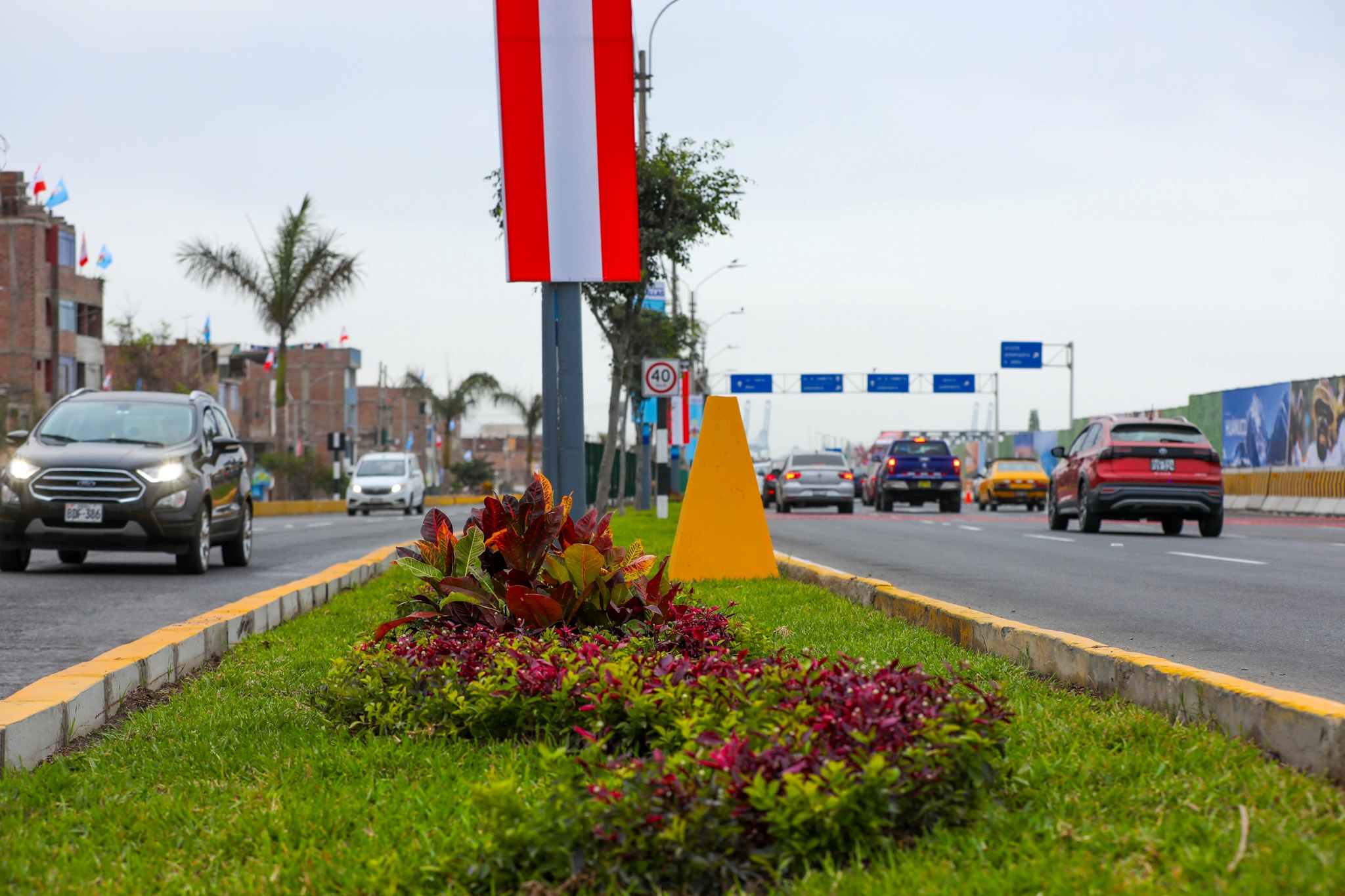 Áreas verdes en los alrededores del nuevo terminal aéreo.