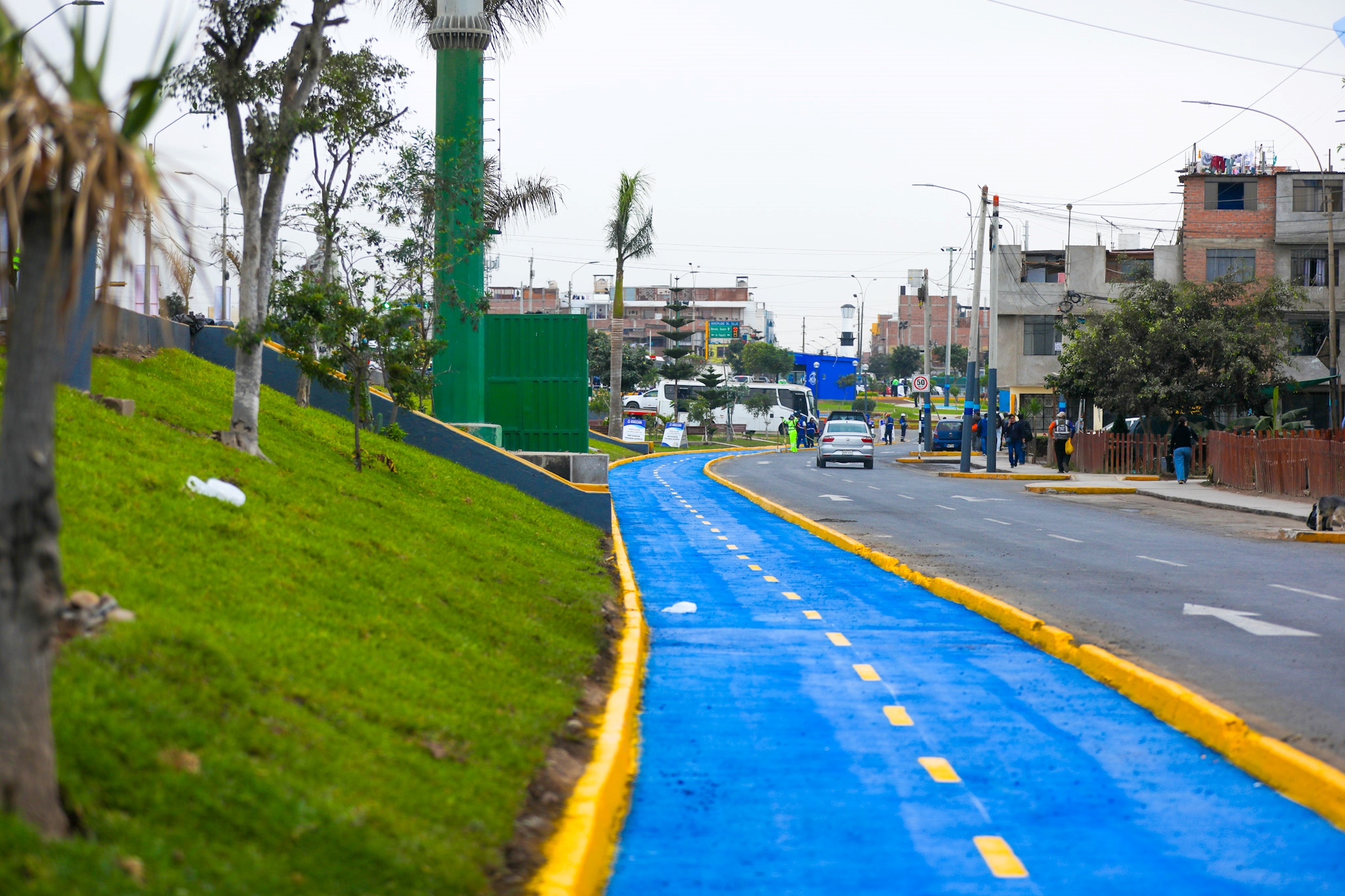 Recuperación de la ciclovía de la avenida Morales Duárez.