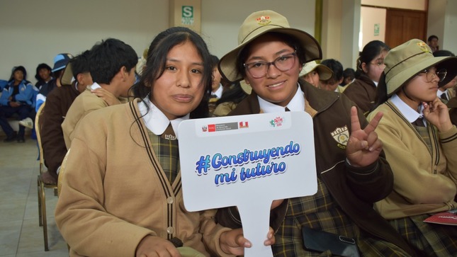 Estudiantes cusqueñas