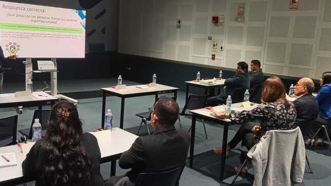 JNJ realizó taller de Gestión de Cambio