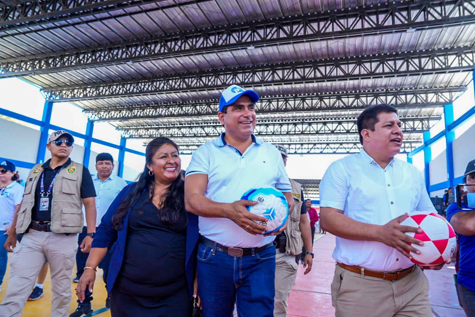 Gobernador inaugura polideportivo 19 de agosto en la unión para mejorar la integración social, el deporte y la seguridad ciudadana