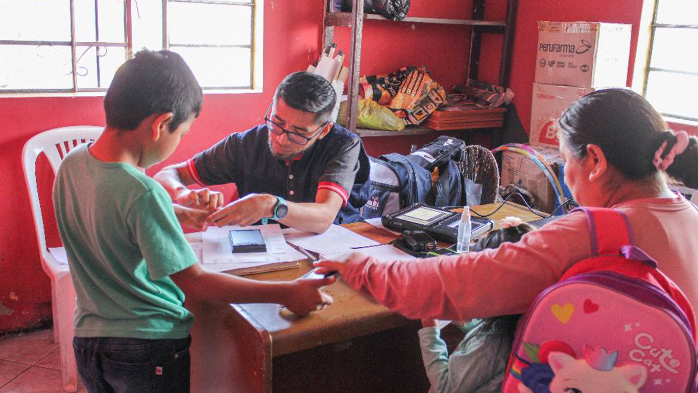 Acercamos los servicios del Reniec a nuestros vecinos