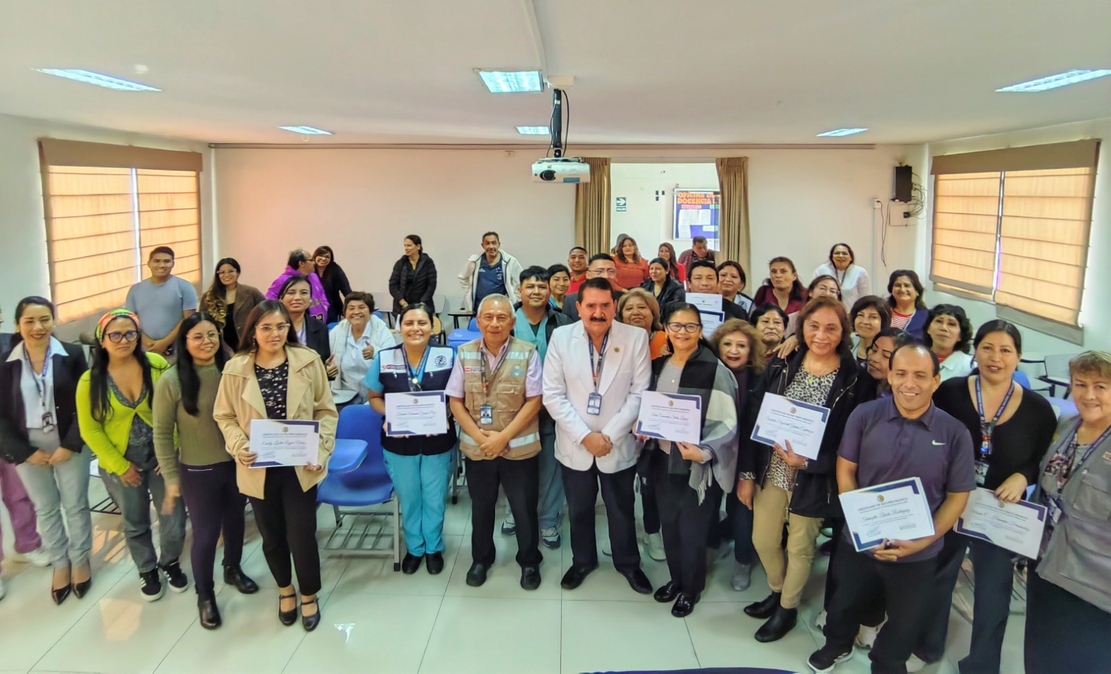 Celebra el Día del Servidor Público reconociendo la labor de su personal