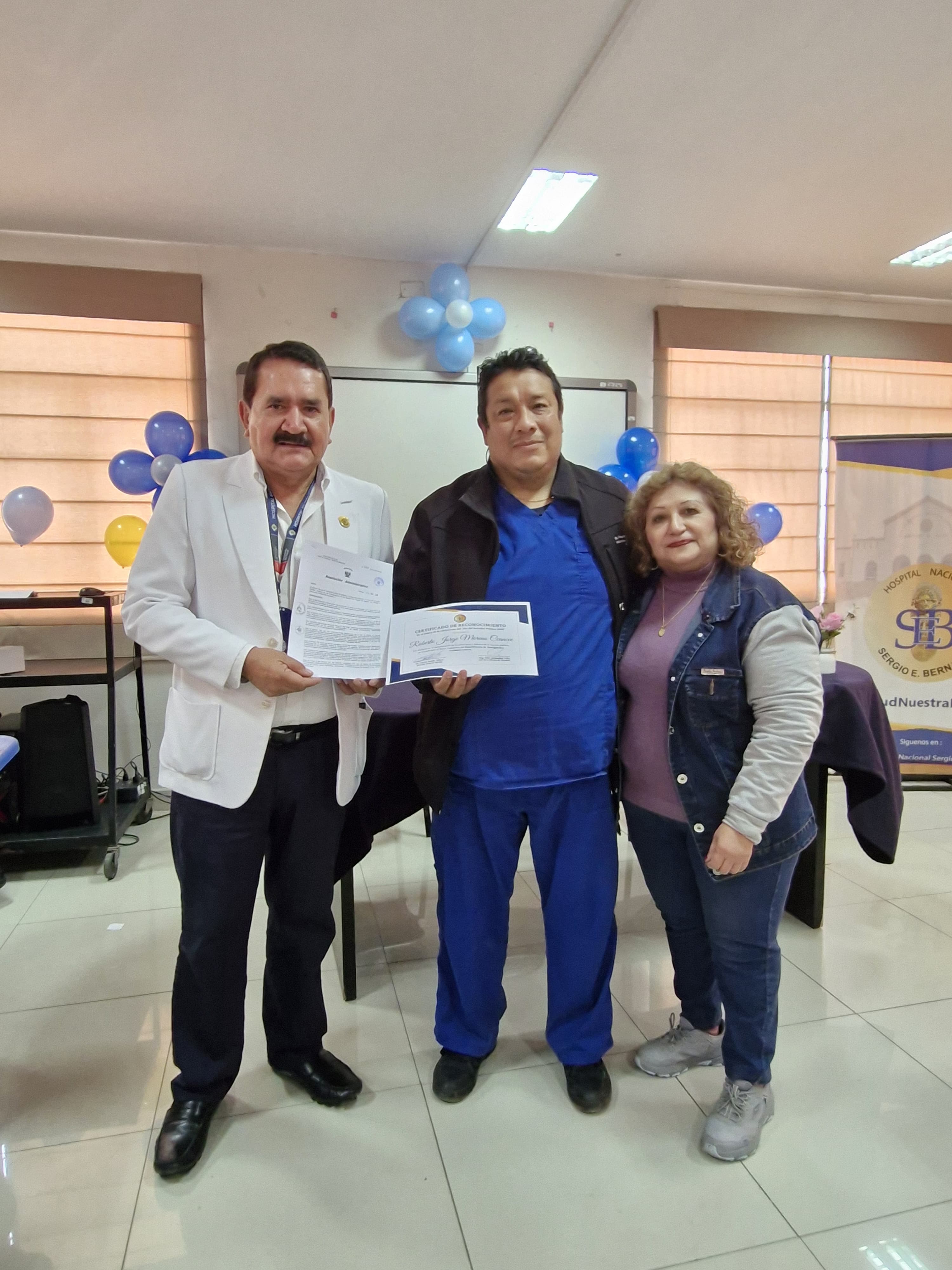 Celebra el Día del Servidor Público reconociendo la labor de su personal