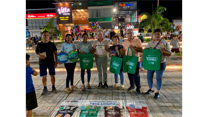Campañas nocturnas de sensibilización ambiental en Tarapoto.