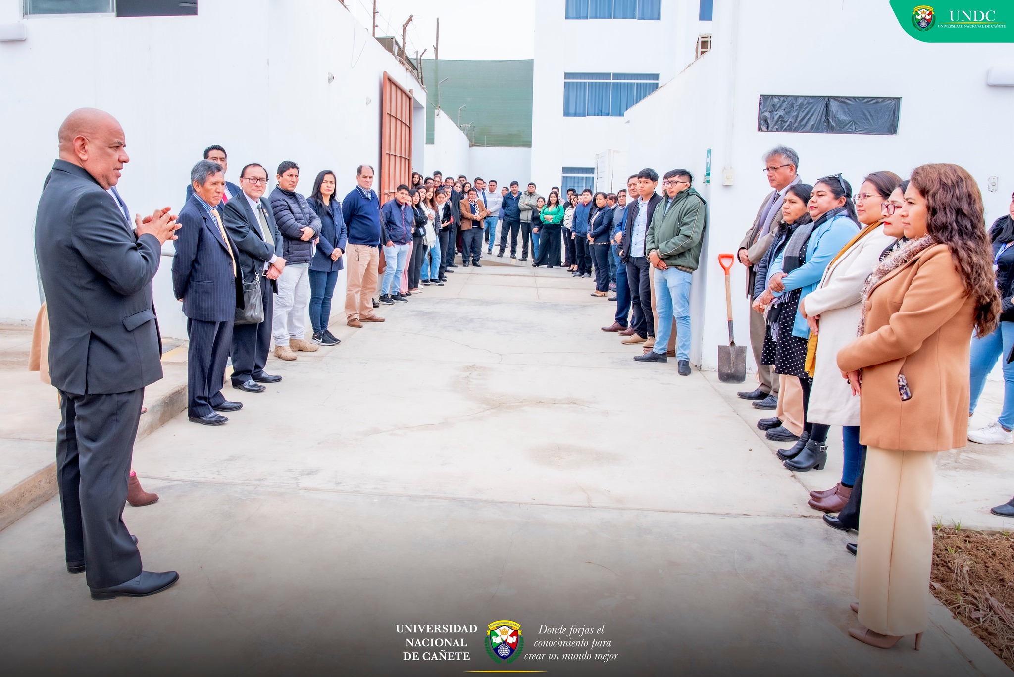La Nueva Comisión Organizadora, visitó la sede administrativa Hualcarà