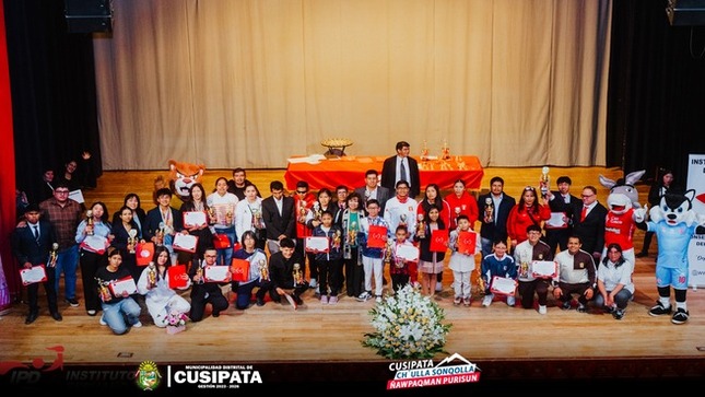 Deportista Cusipateña es reconocida como la mejor en Judo por el Gobierno Regional del Cusco