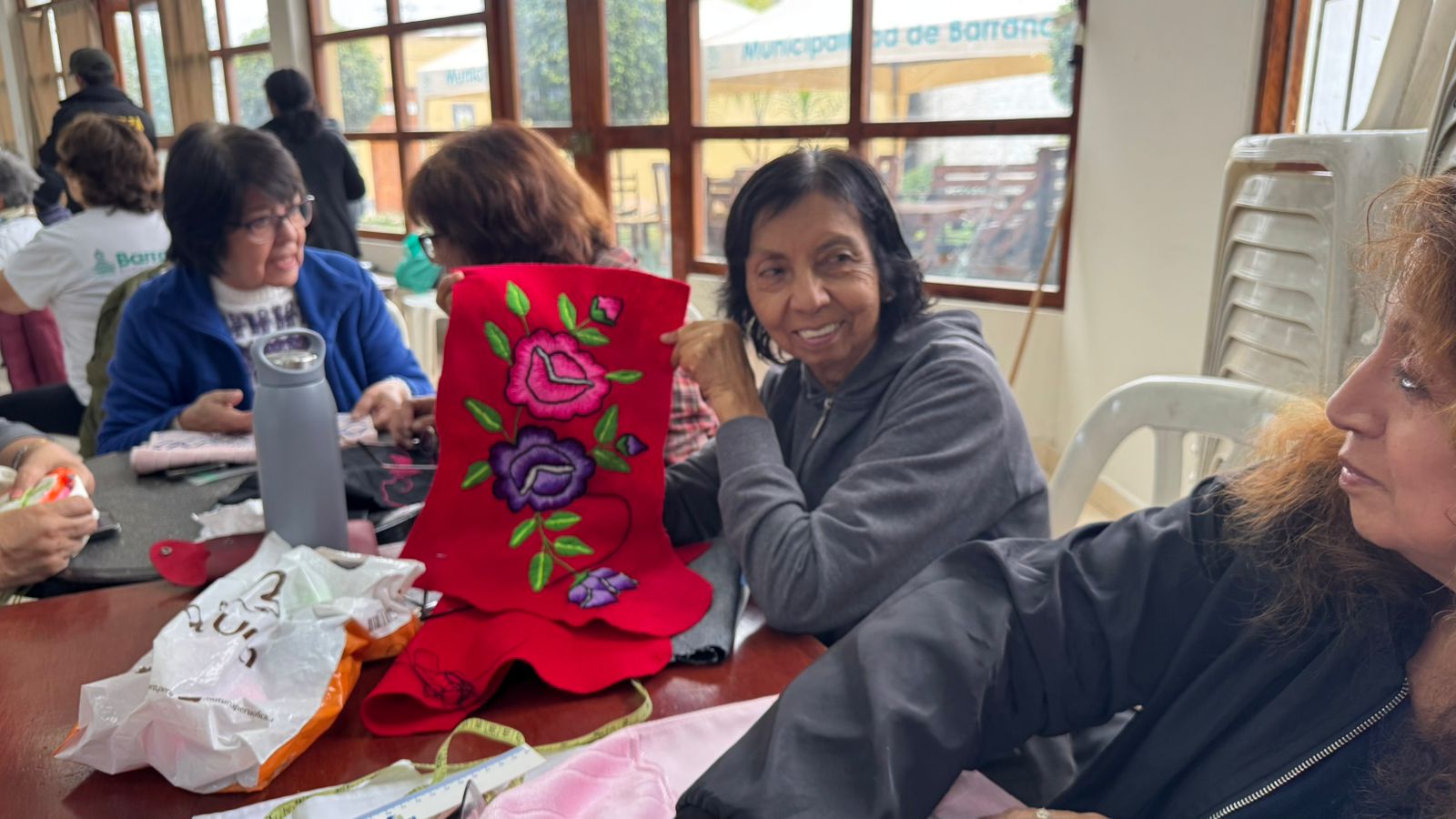 Taller de bordado Ayacuchano en el CIAM Barranco