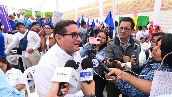Alcalde declara