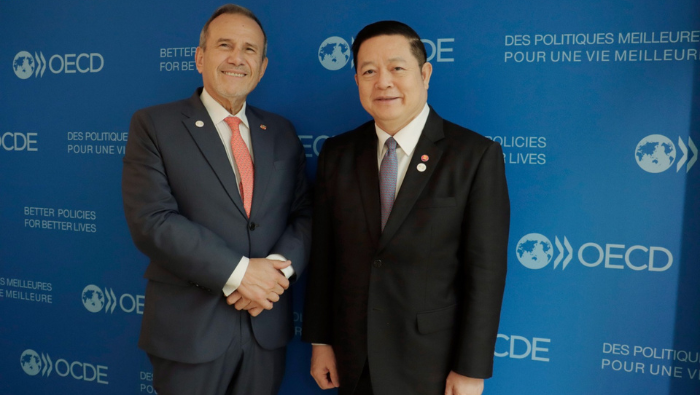 Canciller Schialer promueve en París el fortalecimiento con la ASEAN
