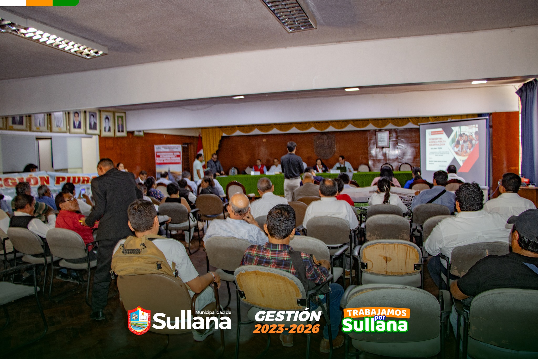 Alcalde de Sullana solicita apoyo del congreso para culminar obras en colegios emblemáticos