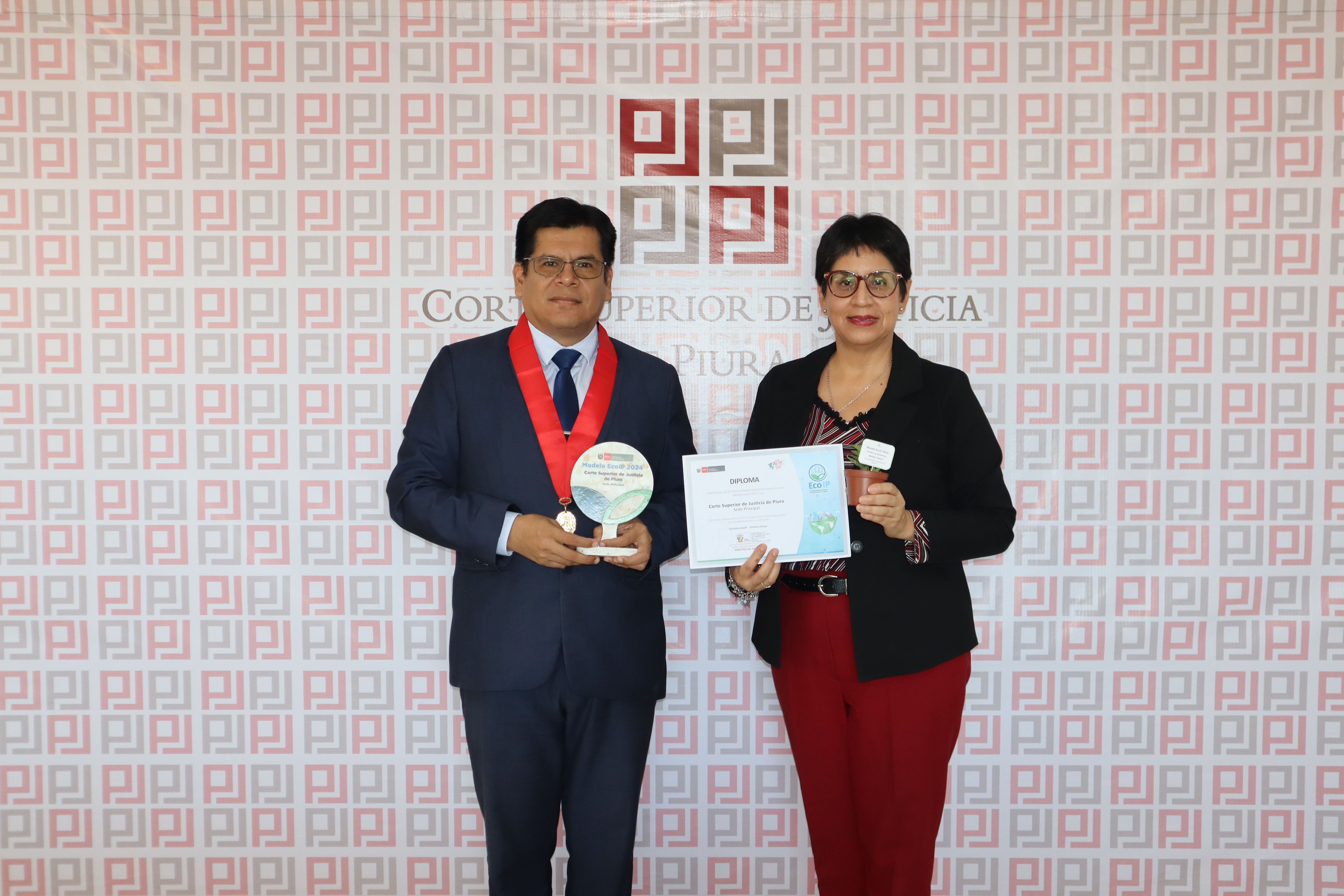 Reconocimiento simbólico Premio EcoIP