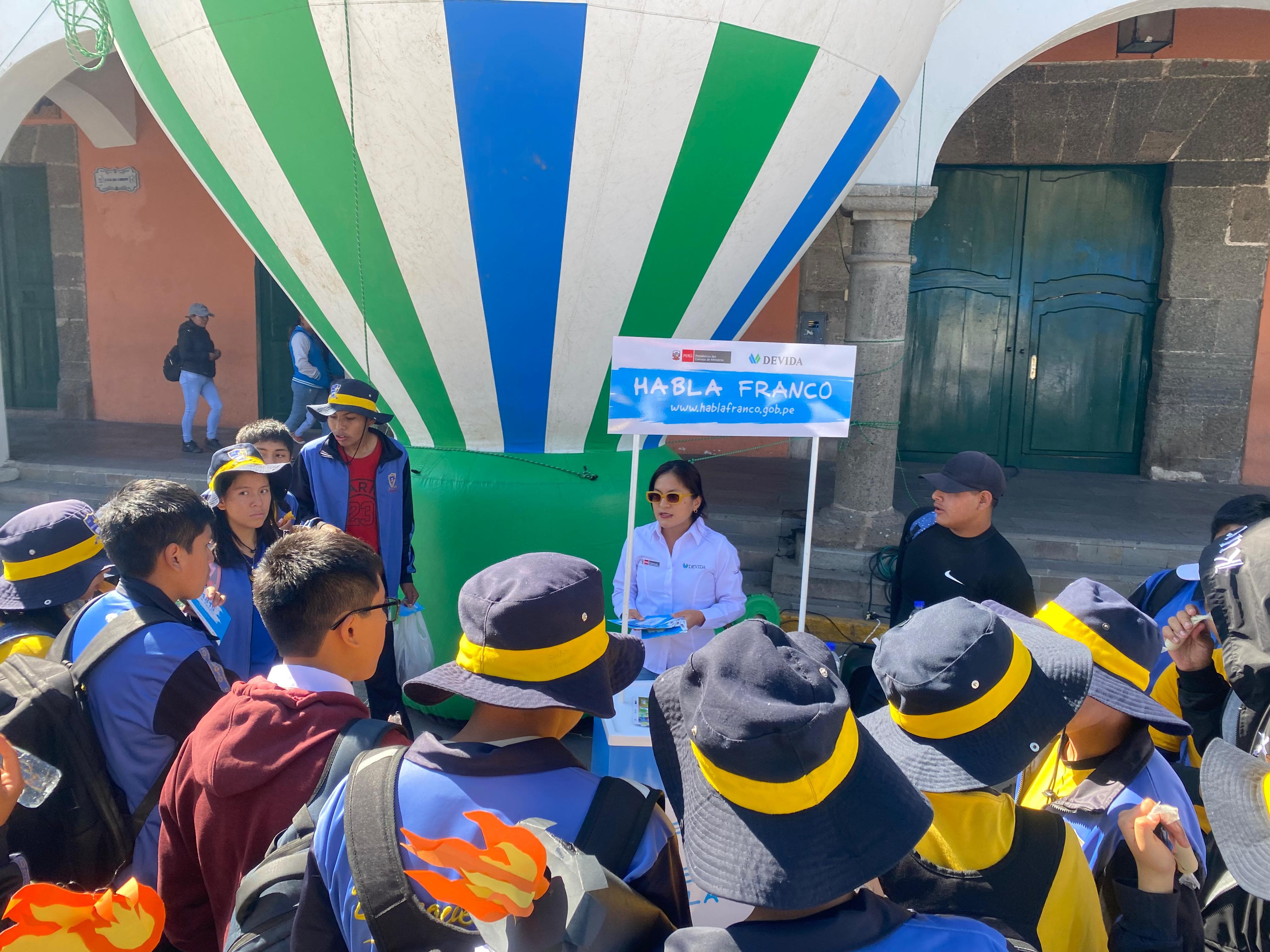 Ayacucho: Escolares llenan de mensaje y color las calles para decirle no al tabaco