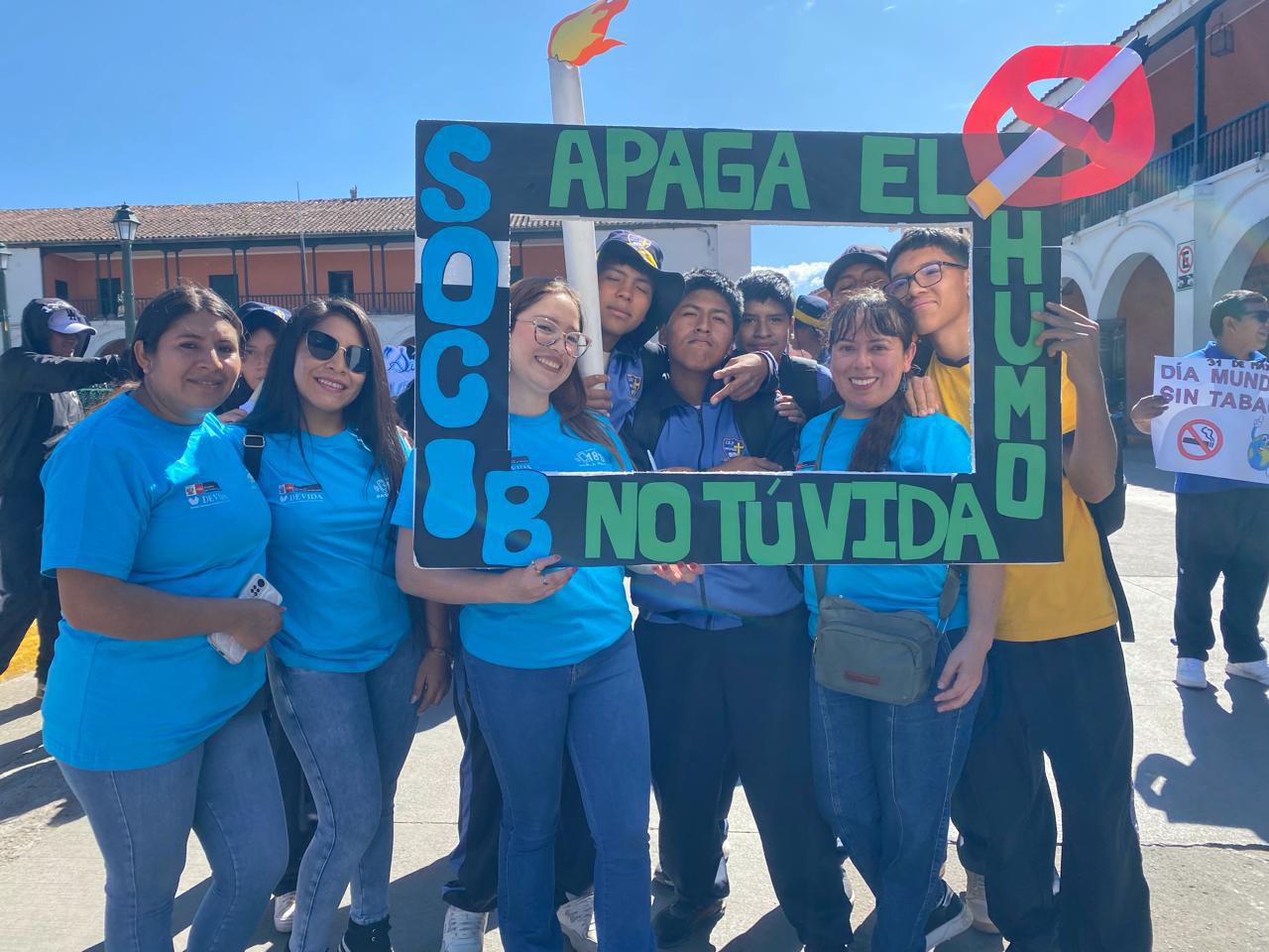 Ayacucho: Escolares llenan de mensaje y color las calles para decirle no al tabaco