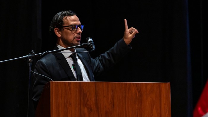 Presidente del Ceplan en Foro Internacional sobre Desarrollo Ferroviario en Perú