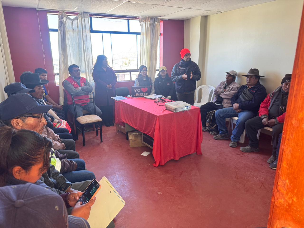 Inician evaluación en campo para implementar “casitas que abrigan” en Tacna