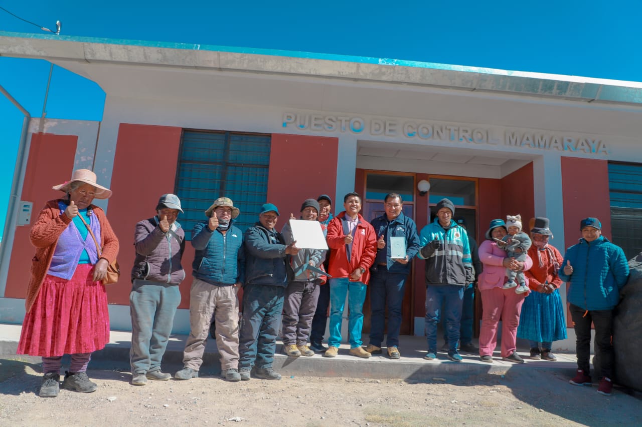 Anexo de Mamaraya, Ticaco, en Tarata ya cuenta con sistema de Internet Satelital 
