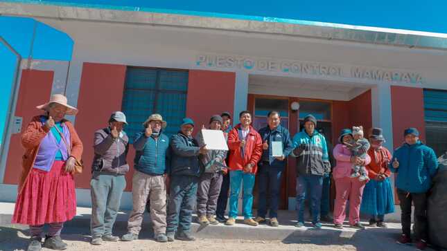 Anexo de Mamaraya, Ticaco, en Tarata ya cuenta con sistema de Internet Satelital 