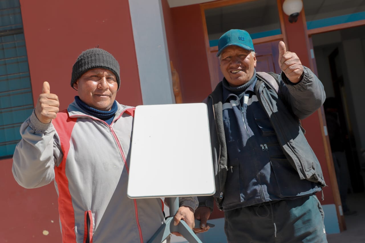Anexo de Mamaraya, Ticaco en Tarata ya cuenta con sistema de Internet Satelital 