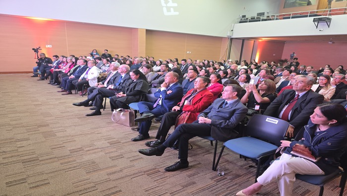 Servicio de Oncología Médica del Hospital Loayza participó en ceremonia de premiación