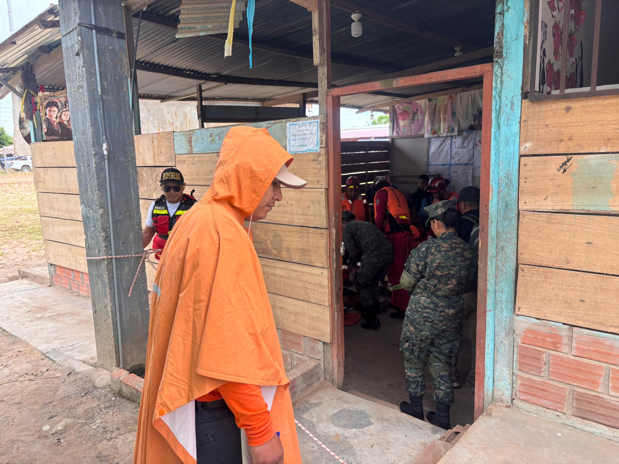 REALIZAMOS SIMULACRO NACIONAL MULTIPELIGRO EN LA IE MARÍA INMACULADA