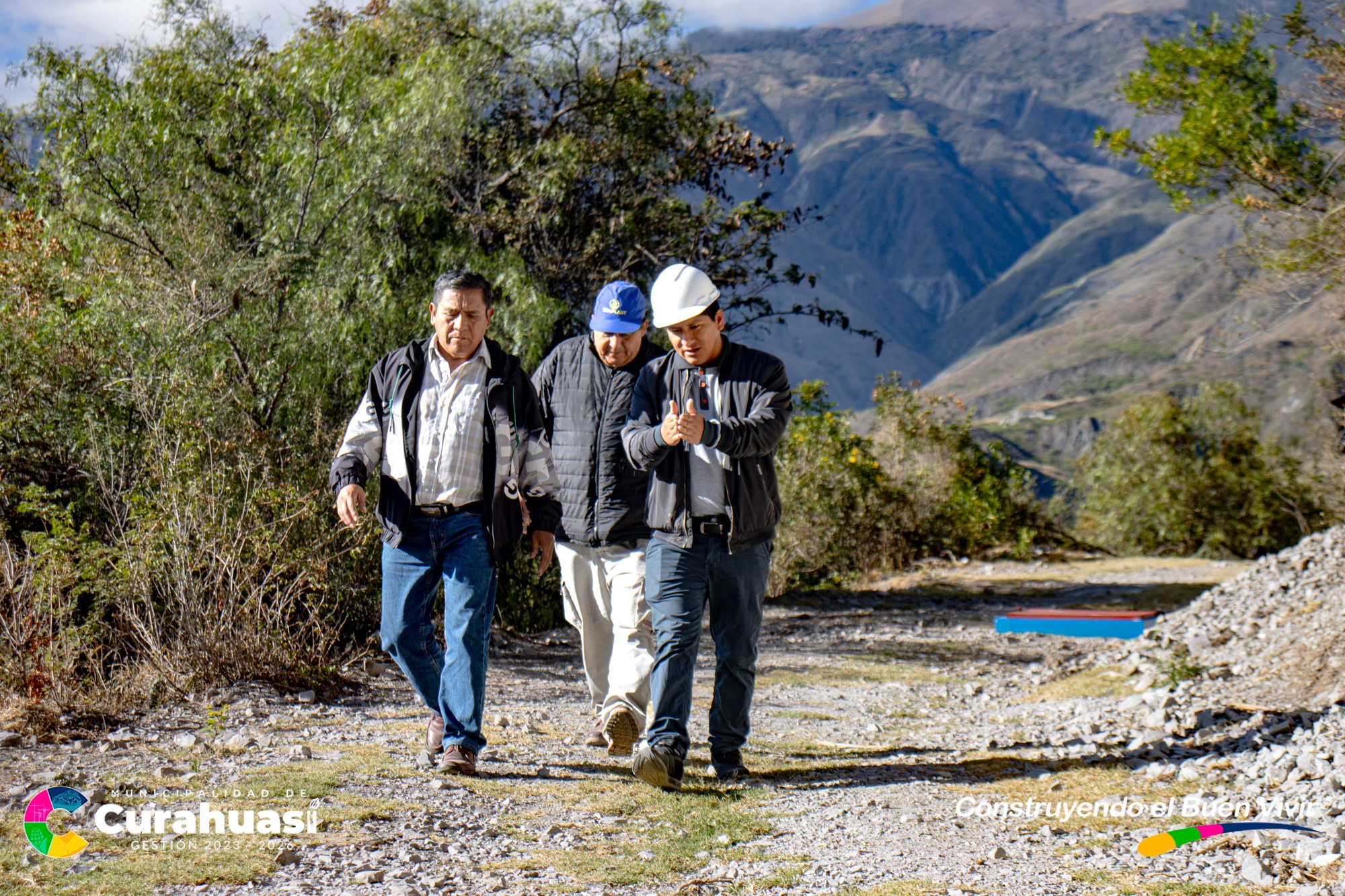 Alcalde de Curahuasi Realiza Supervisiรณn de la Obra de Mejoramiento de Agua Riego en la comunidad de la Uniรณn
