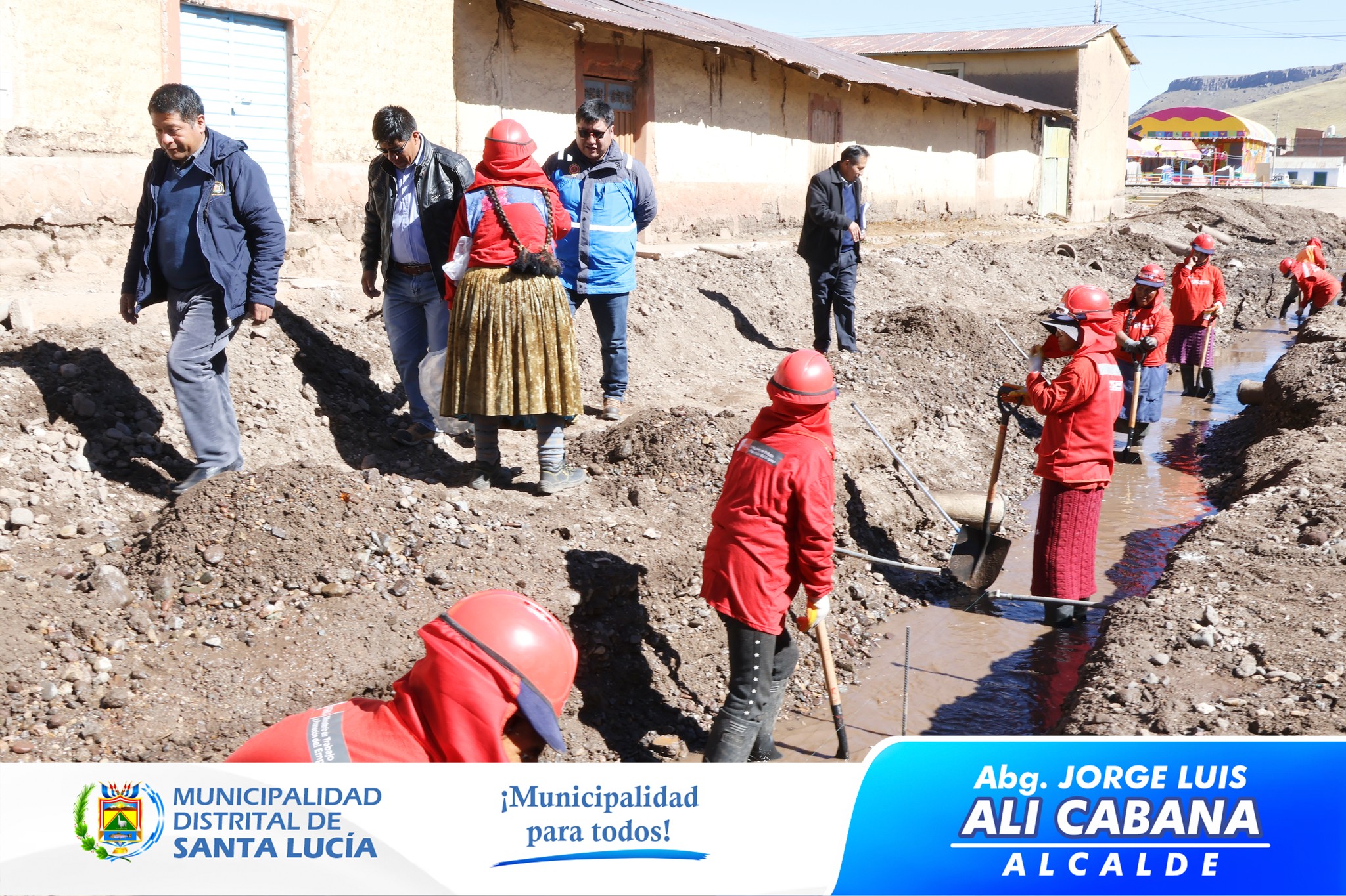 Supervision de trabajos del Pragrama LLAMKASUN PERU