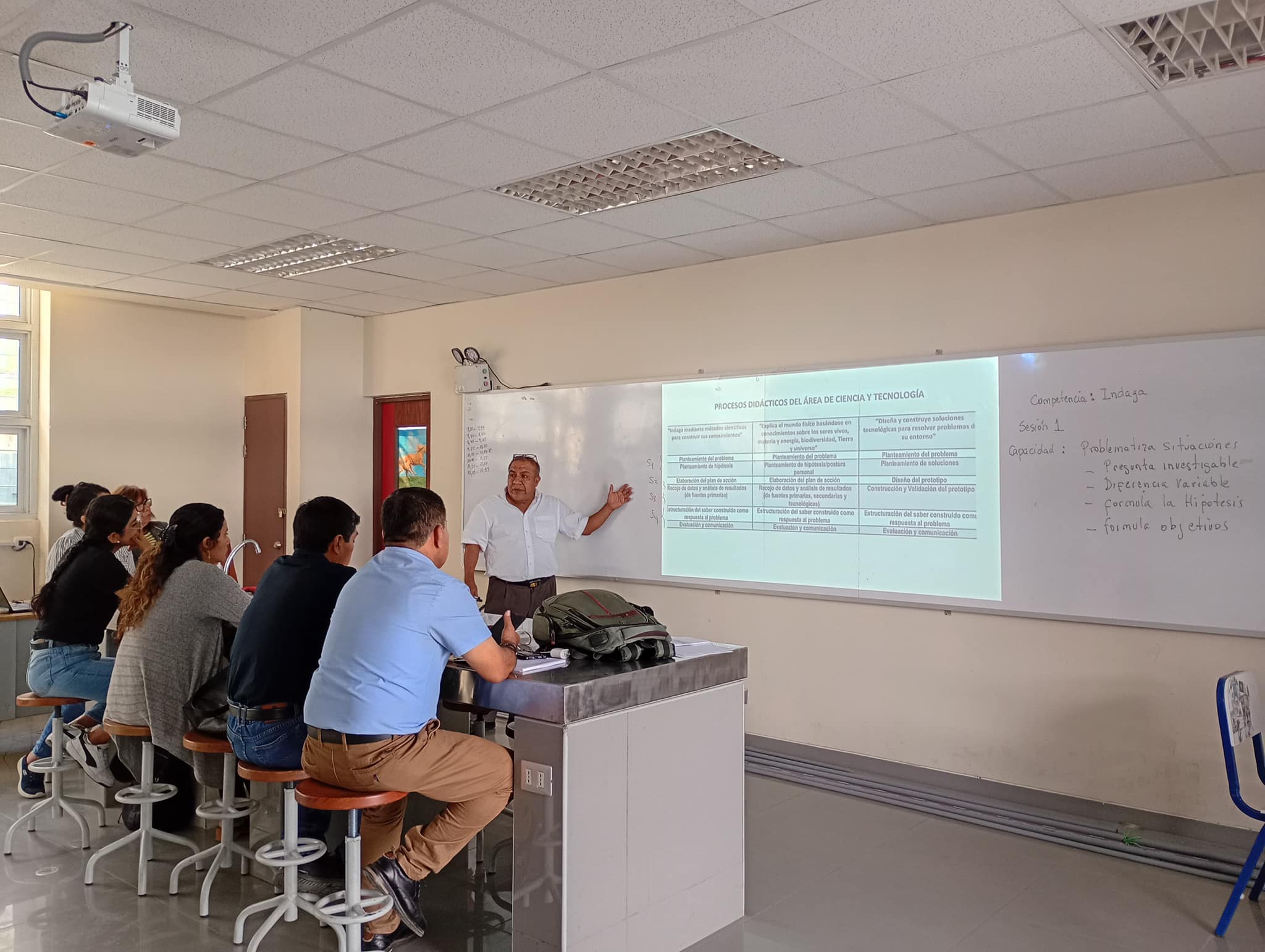 Segunda sesión del programa de formación de Ciencia y Tecnología
