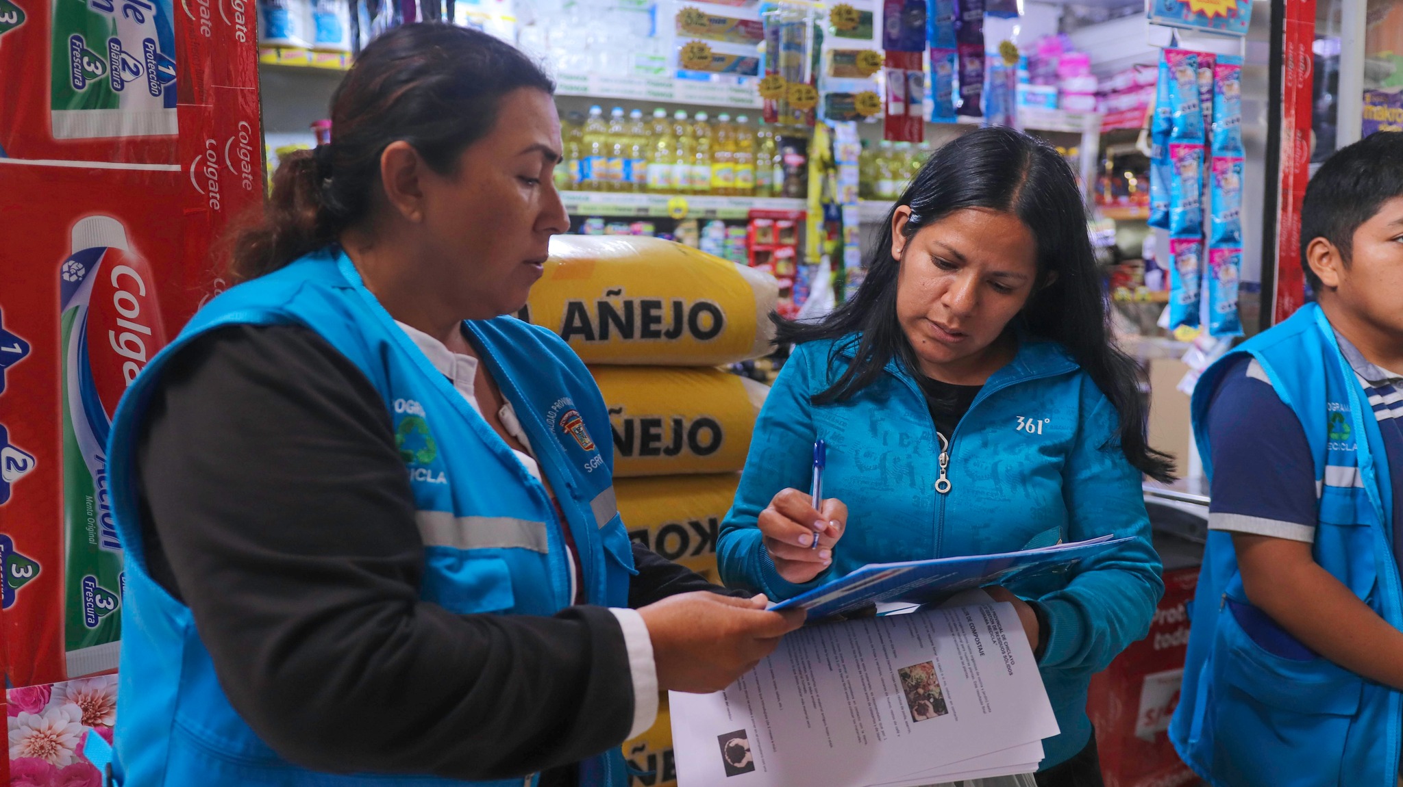 EDUCACIÓN AMBIENTAL EN MERCADOS 3