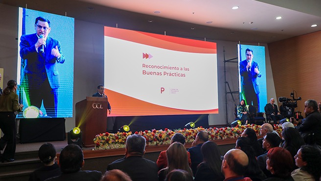 Reconocen a Hospital Villa El Salvador por sus buenas prácticas en salud oncológica
