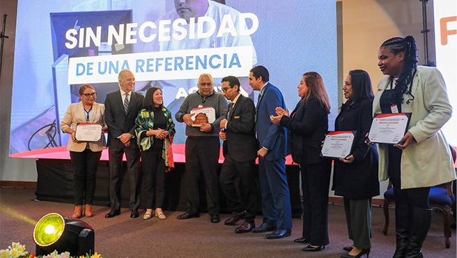 Reconocen a Hospital Villa El Salvador por sus buenas prácticas en salud oncológica